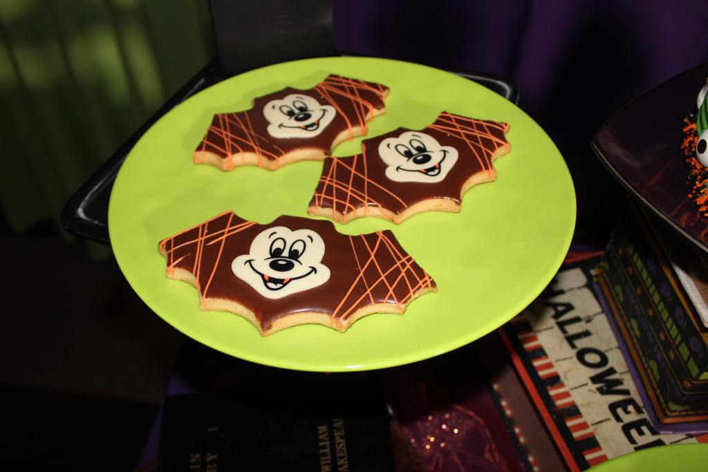 Mickey Bat Cookie 