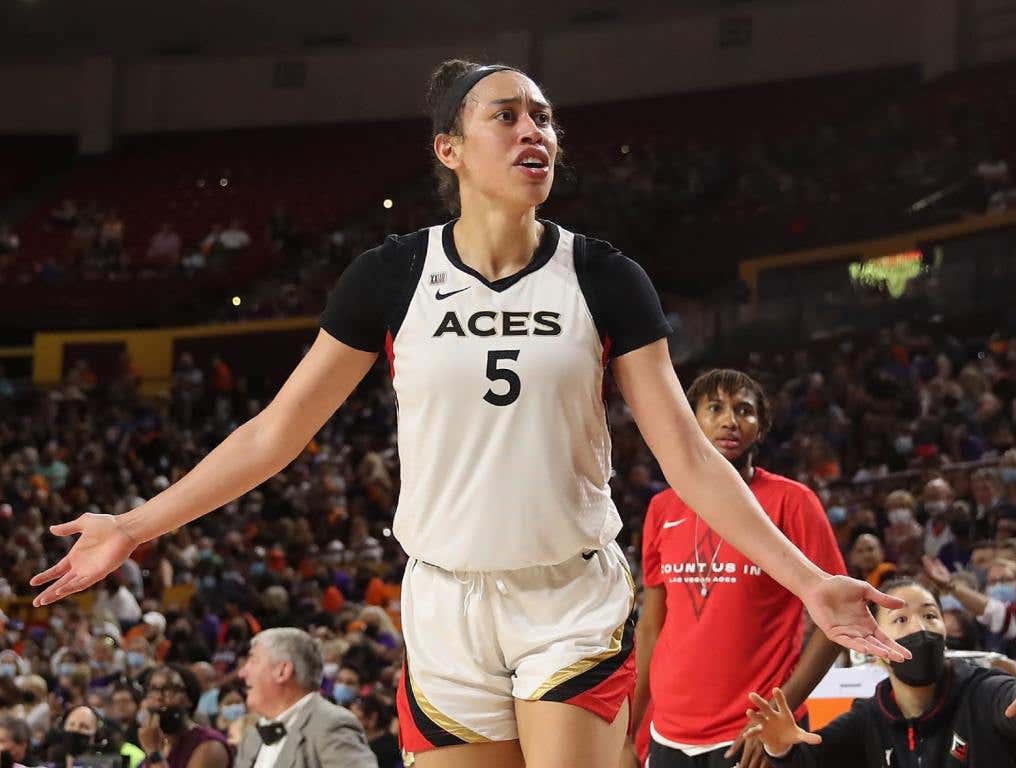 Dearica Hamby #5 of the Las Vegas Aces reacts to a call during the second half of Game Three of the 2021 WNBA semifinals against the Phoenix Mercury.