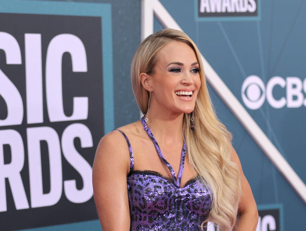 Carrie Underwood Says Her Younger Son 'Beats Up' On Older Brother