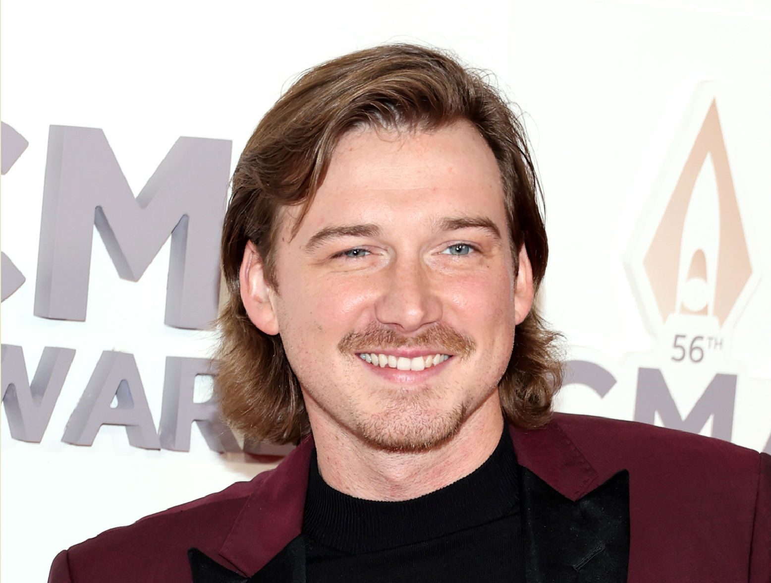 Morgan Wallen - '98 Braves (Lyric Video) 2023 