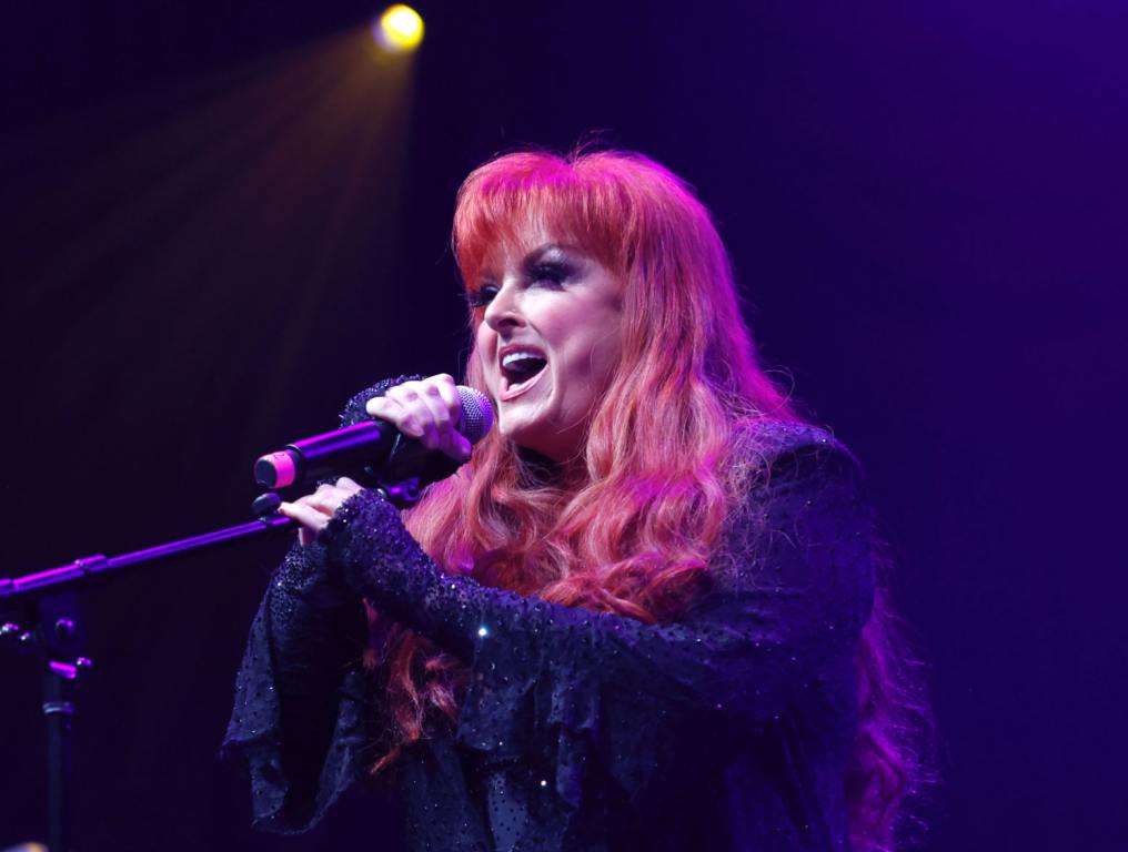 Fans Concerned After Wynonna Judd's CMA Performance