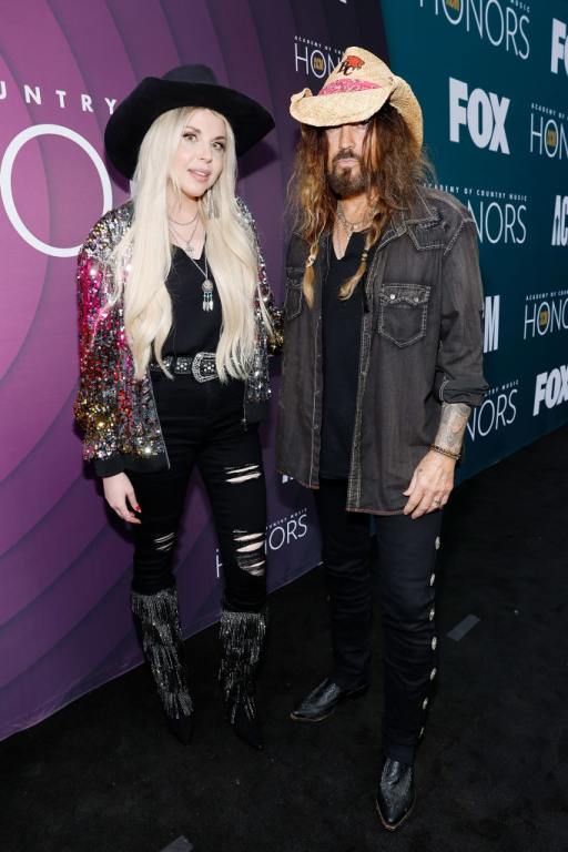 16th Annual Academy of Country Music (ACM) Honors – Red Carpet, Billy Ray Cyrus Files For Divorce 7 Months After Marriage